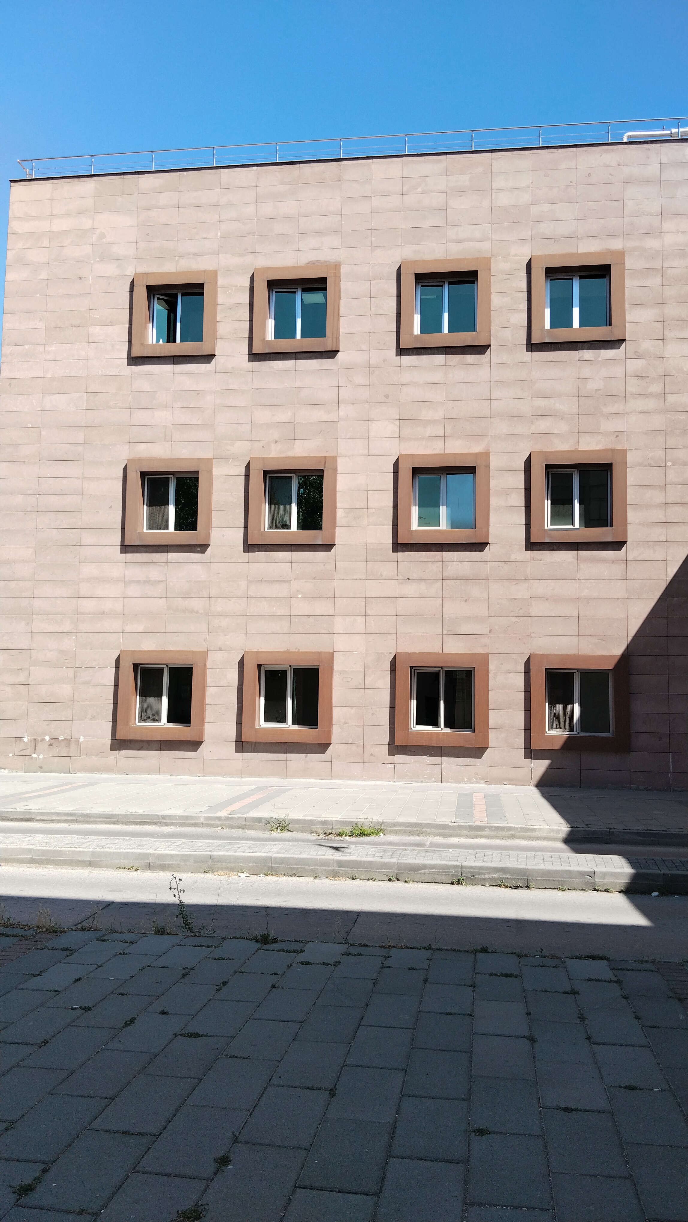 Gül Kurusu Pembe Andezit